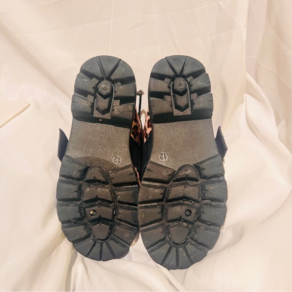 Girls Cheetah Print Boots Low Heel Buckle lace up size 12 - Picture 4 of 5